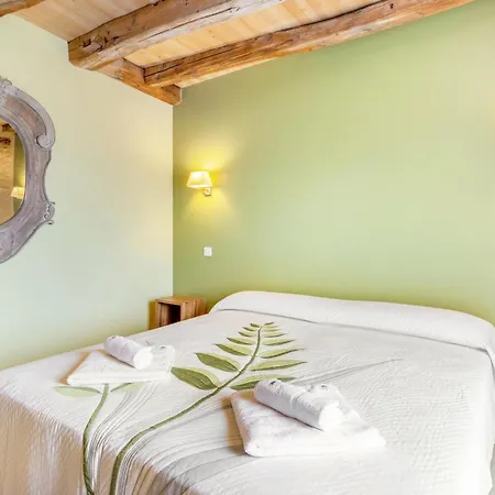 Les De La Voie Verte Bed & Breakfast 3*