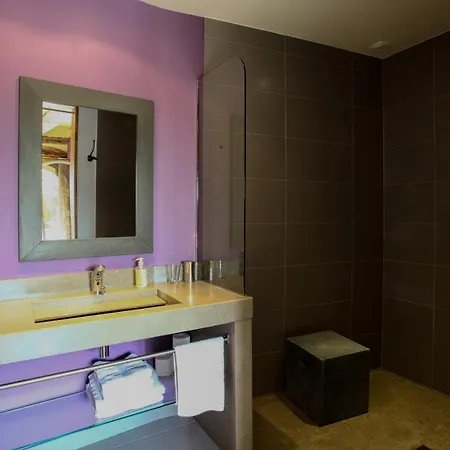 Les De La Voie Verte Bed & Breakfast